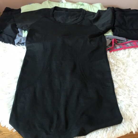 Lululemon-Lot of 8 - Picture 6 of 15